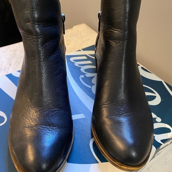 Lucky Brand LK-Basonta black leather booties - Picture 2 of 5
